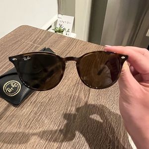 COPY - Brown Tortoise Shell and Lens Ray Ban Sunglasses
